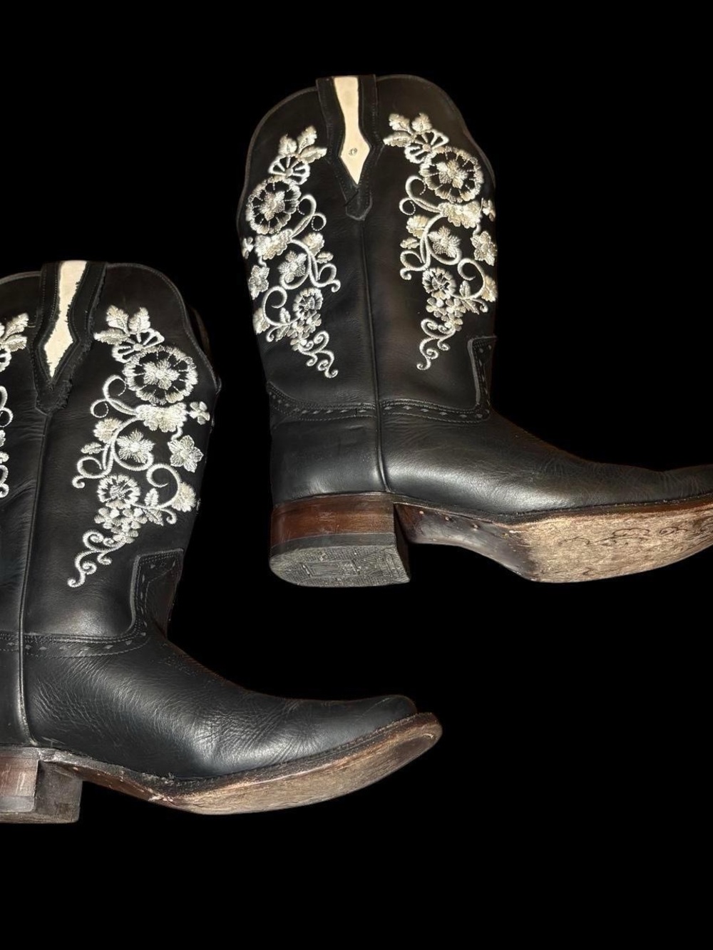 Women's Black Leather Western Boots with White Floral Embroidery